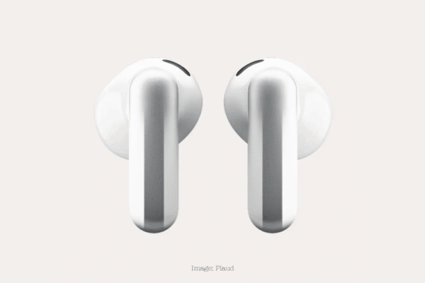 Plaud One earbuds